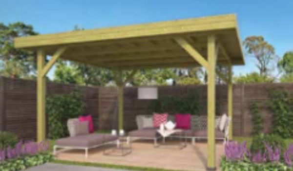 Een houten overkapping met een plat dak is erg geschikt voor moderne tuinen