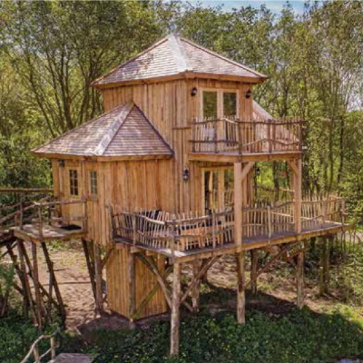 Vuren heeft een sterke structuur en is een makkelijk te bewerken tuinhout Vuren heeft een sterke structuur en is een makkelijk te bewerken tuinhout